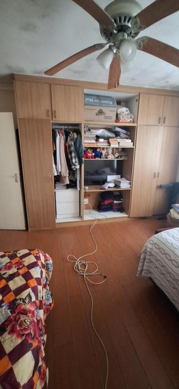 6 Bedroom Property for Sale in Ravensmead Western Cape